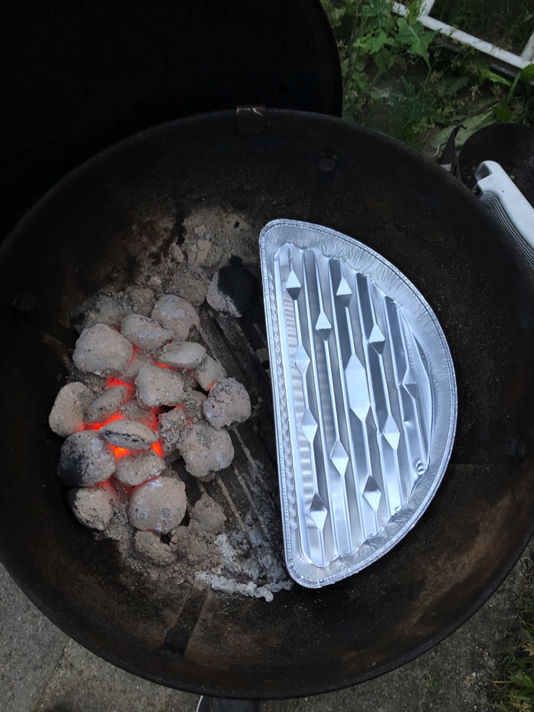 Happy BBQ-Tray